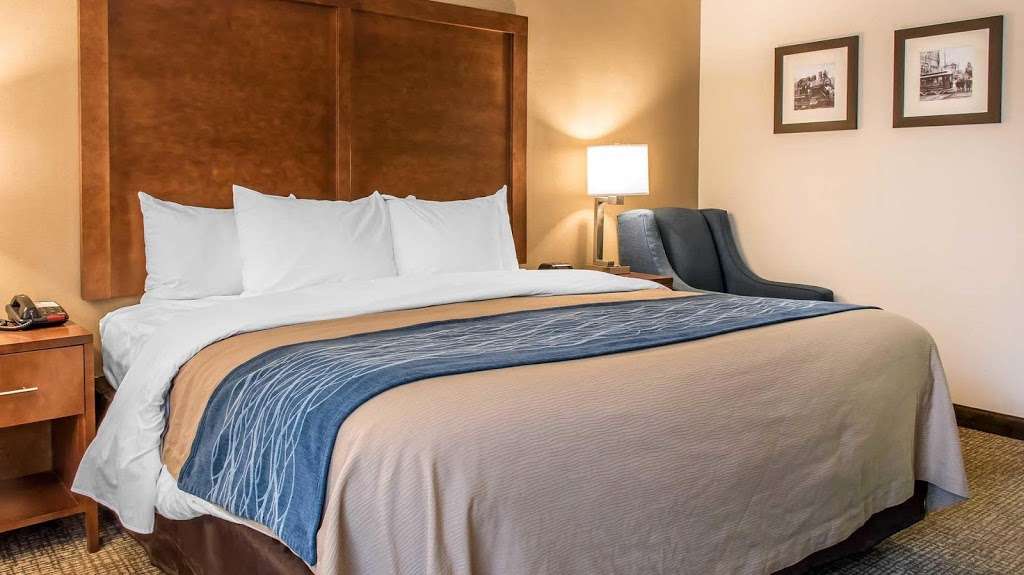 Comfort Inn | 811 Northern Blvd, Clarks Summit, PA 18411, USA | Phone: (570) 586-9100