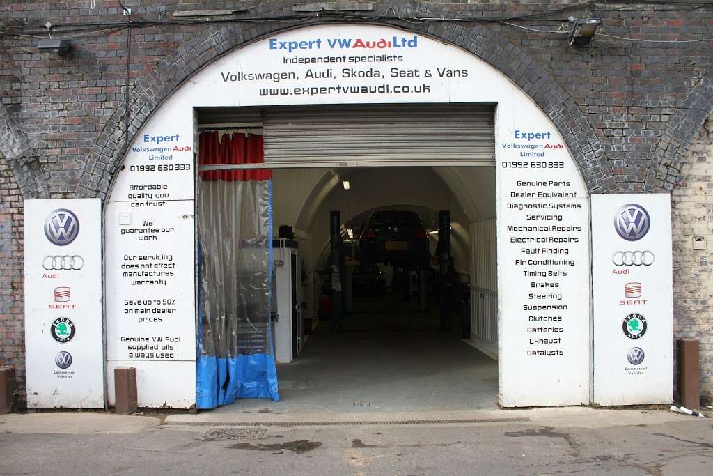 Expert Volkswagen Audi Ltd | Unit 12, Theobalds Grove Railway Station, Waltham Cross EN8 7BG, UK | Phone: 01992 630333