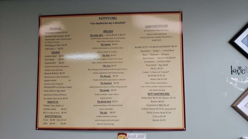 Delavans Downtown Deli | 124 E Walworth Ave, Delavan, WI 53115, USA | Phone: (262) 728-1145