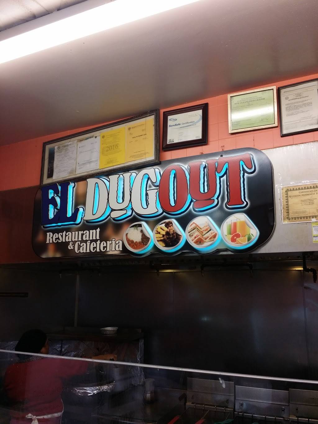 EL DUGOUT | 122 Seaver St, Dorchester, MA 02121, USA | Phone: (617) 442-5515