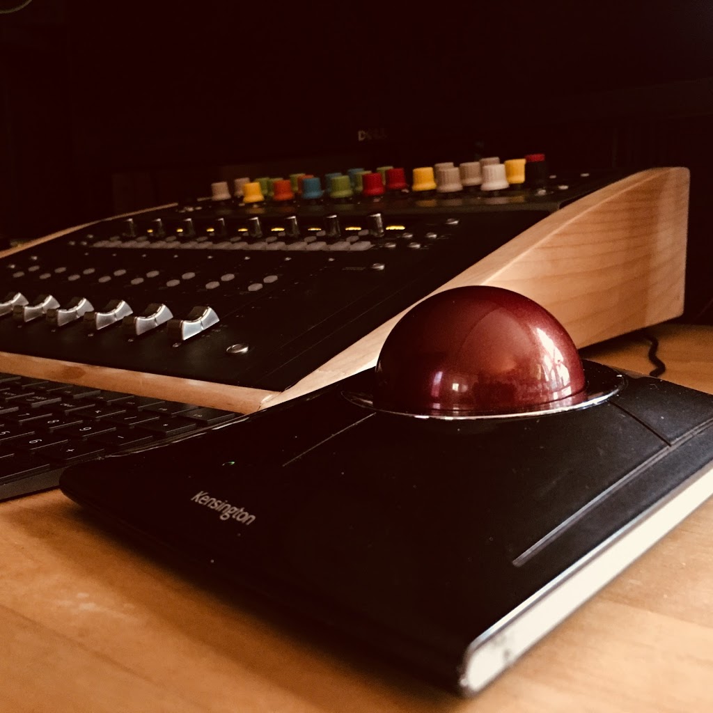 Mixed by T | 163 Upland Terrace, Bala Cynwyd, PA 19004, USA | Phone: (215) 315-3263