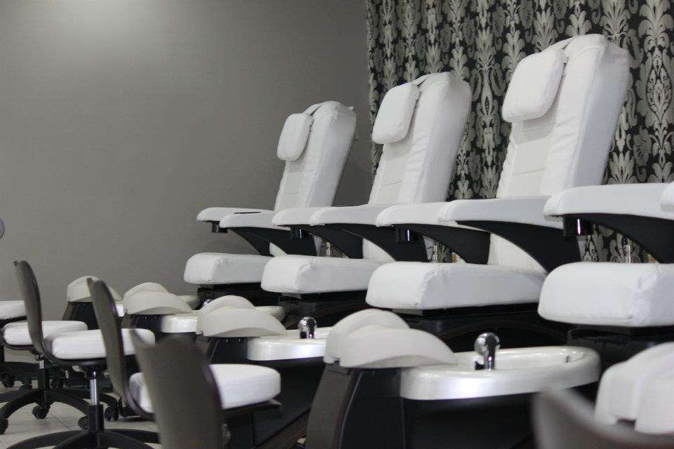 Continuum Pedicure Spas | 2236 S 162nd St, New Berlin, WI 53151, USA | Phone: (262) 754-4900