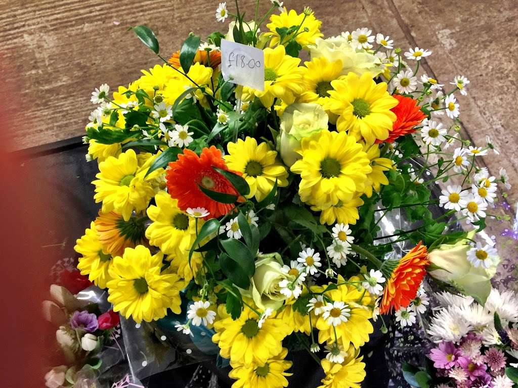 Flowers For Florists | Eastbourne Rd, South Godstone, Godstone RH9 8JB, UK | Phone: 01342 892743