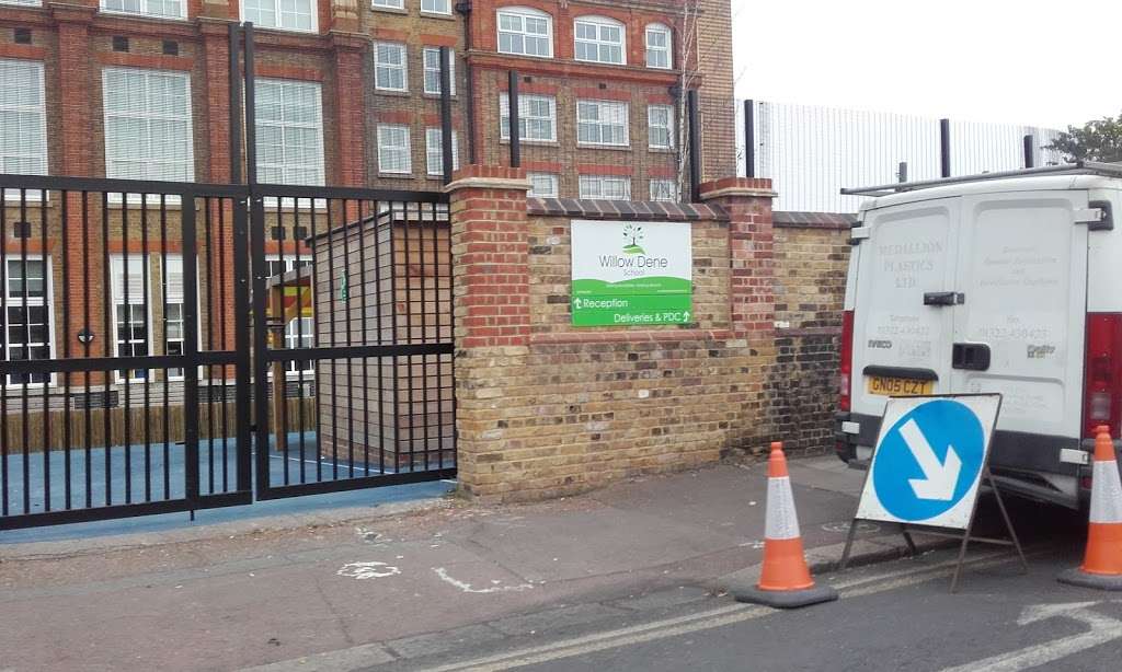 Willow Dene School - Oakmere Road | Oakmere Rd, Abbey Wood, London SE2 0XX, UK | Phone: 020 8854 9841