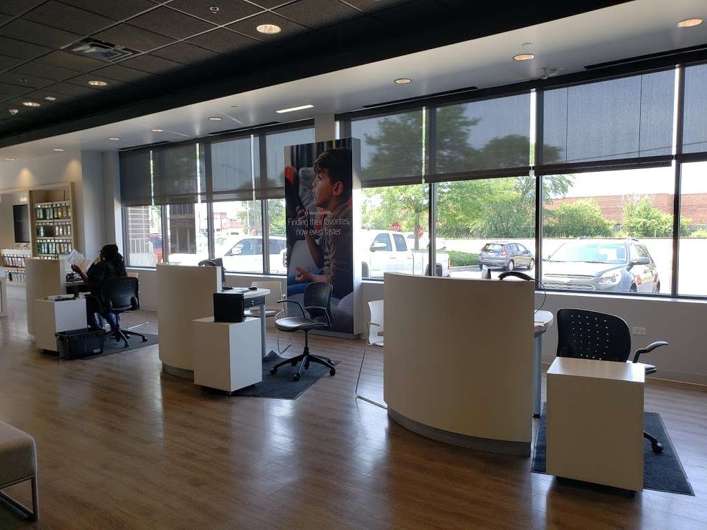 Xfinity Store by Comcast | 5890 Northwest Hwy, Crystal Lake, IL 60014, USA | Phone: (800) 934-6489