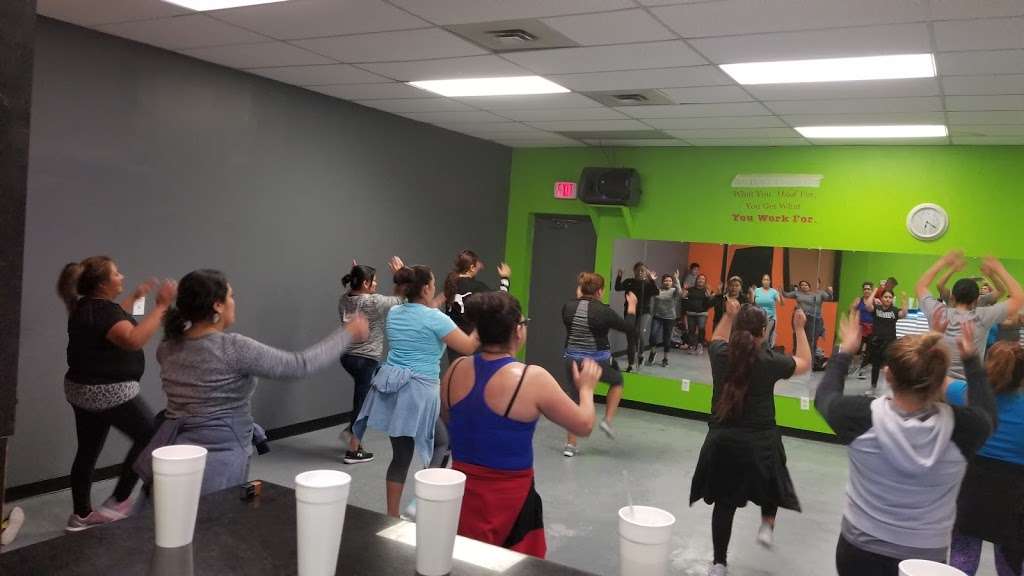 Shake & Shape Fit Nutrition | 930 E Old 56 Hwy, Olathe, KS 66061, USA | Phone: (913) 605-2415