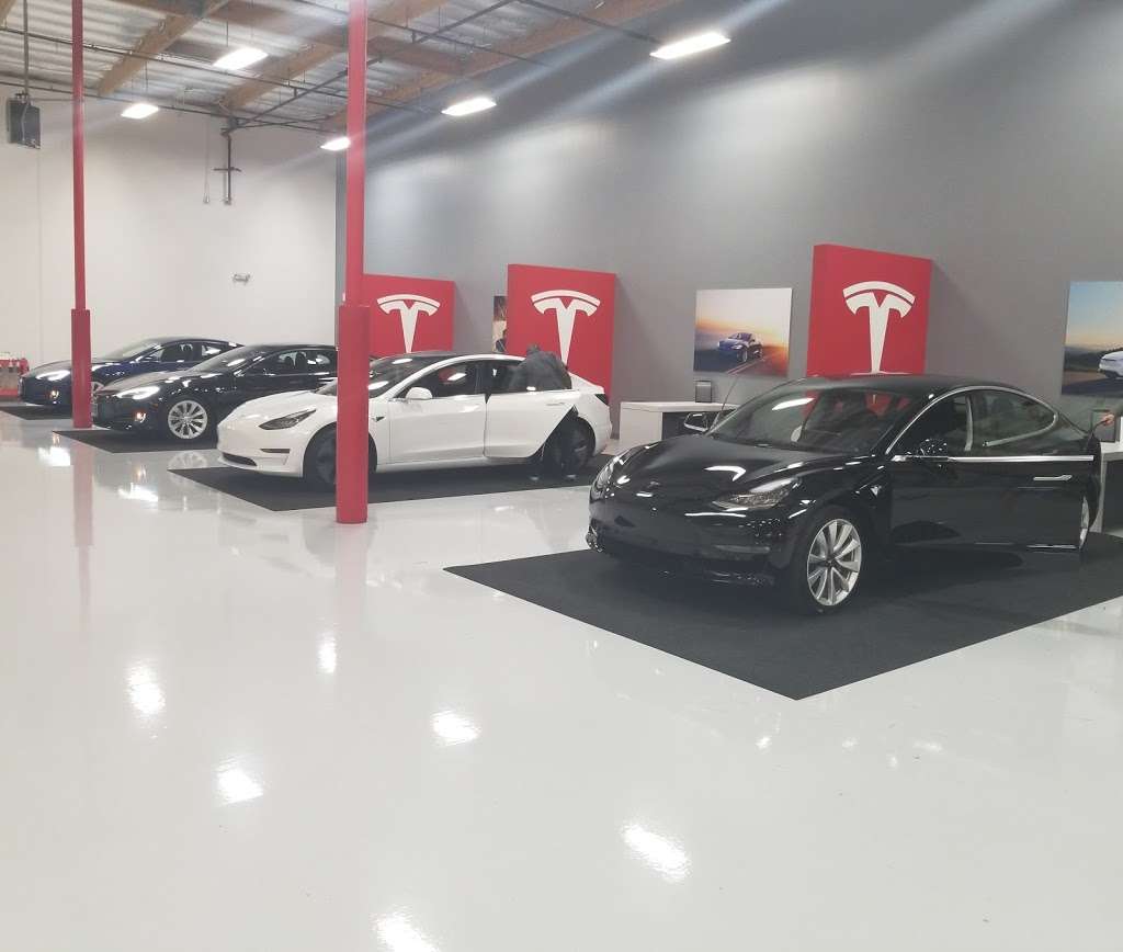 Tesla | 3140 Pullman St, Costa Mesa, CA 92626, USA | Phone: (714) 545-1800