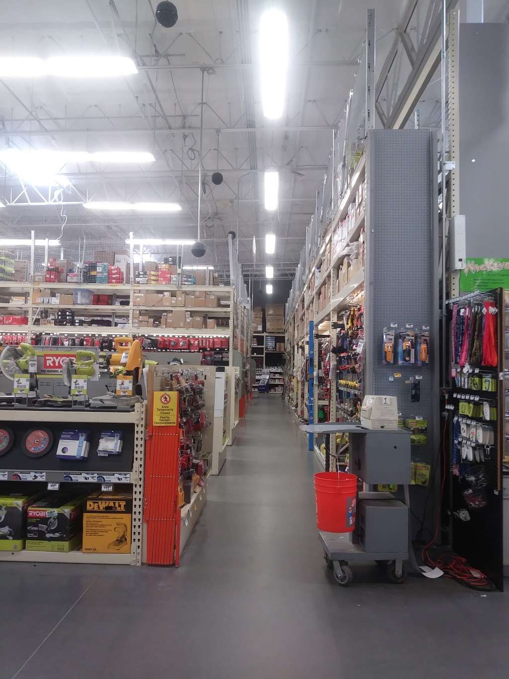 The Home Depot | 1100 L St, Barstow, CA 92311 | Phone: (760) 256-3018