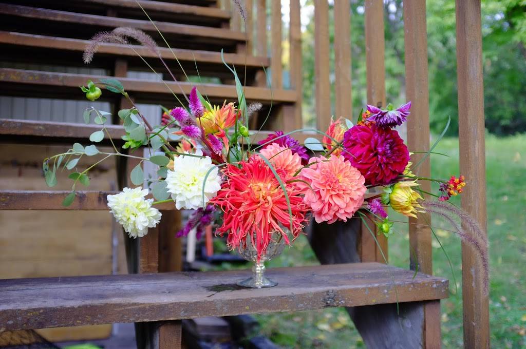 Ink ‘N Flower | 4343 Benjamin St NE, Columbia Heights, MN 55421, USA | Phone: (612) 465-9066