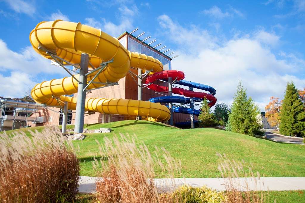 Split Rock Resort | 428 Moseywood Rd, Lake Harmony, PA 18624 | Phone: (570) 722-9111