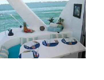 Catamaran Sailing Miami | 3400 Pan American Dr, Miami, FL 33133, USA | Phone: (954) 218-0042