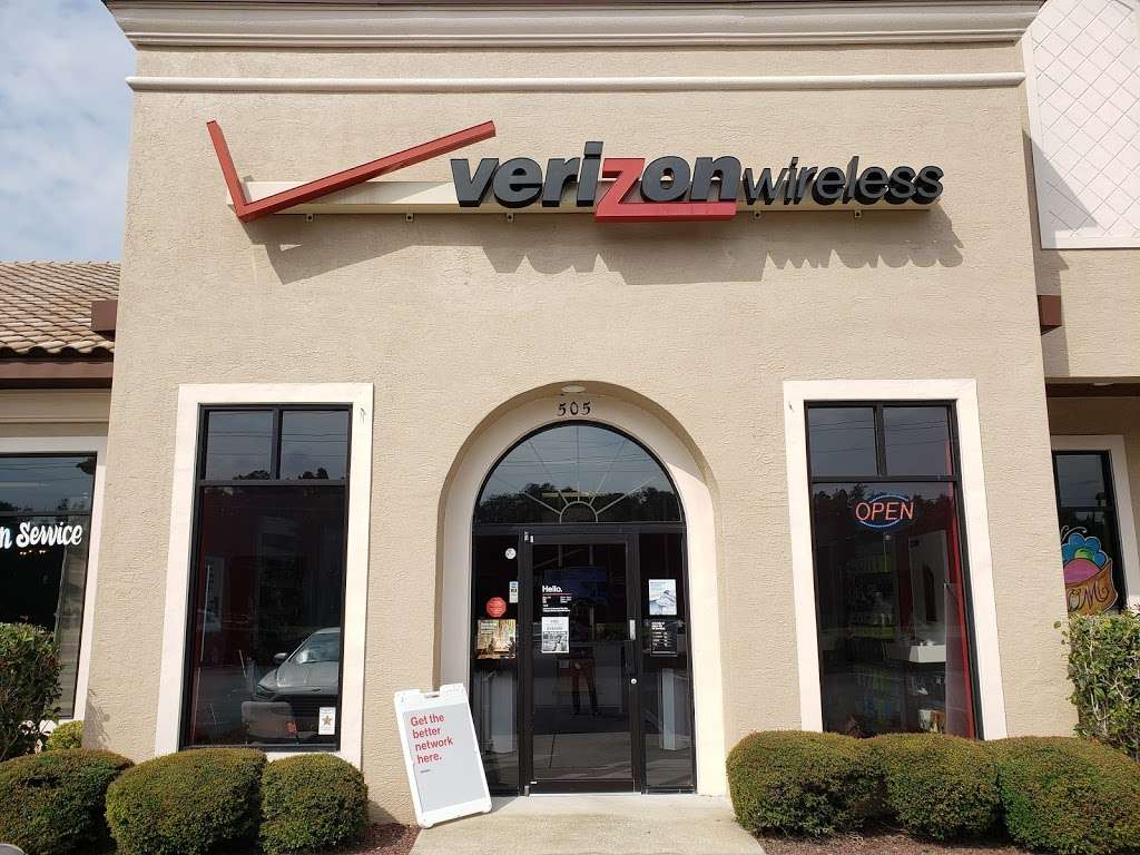 Verizon Authorized Retailer - TCC | 16810 S NW US Hwy 441 Ste 505, Summerfield, FL 34491, USA | Phone: (352) 693-2727