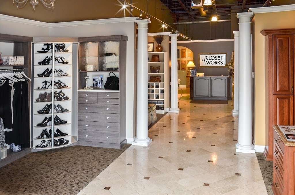Closet Works Home Goods Store 2112 C2 N Clybourn Ave Chicago