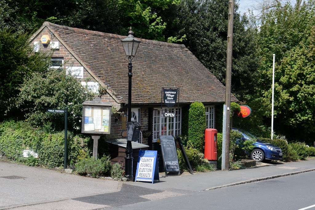 Limpsfield Village Store | High St, Limpsfield, Oxted RH8 0DT, UK | Phone: 01883 713306