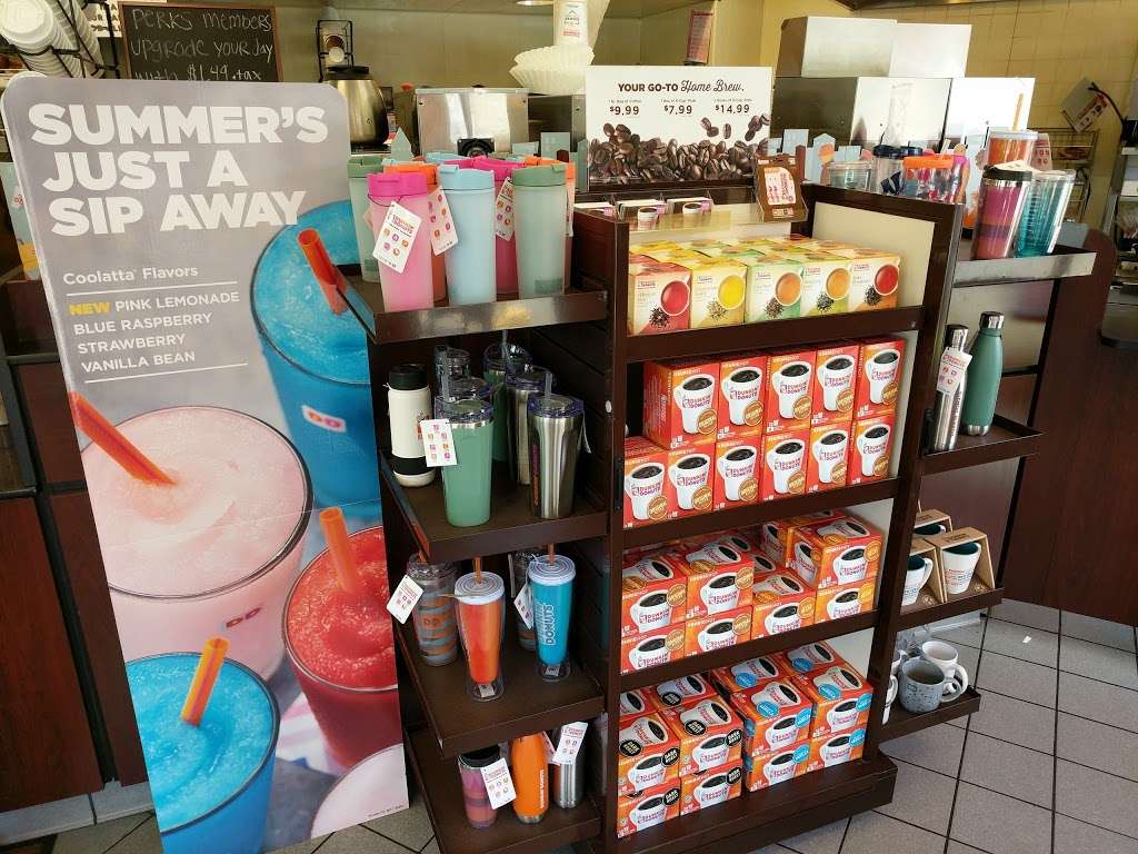 Dunkin | 448 NJ-36, Port Monmouth, NJ 07758, USA | Phone: (732) 495-3394