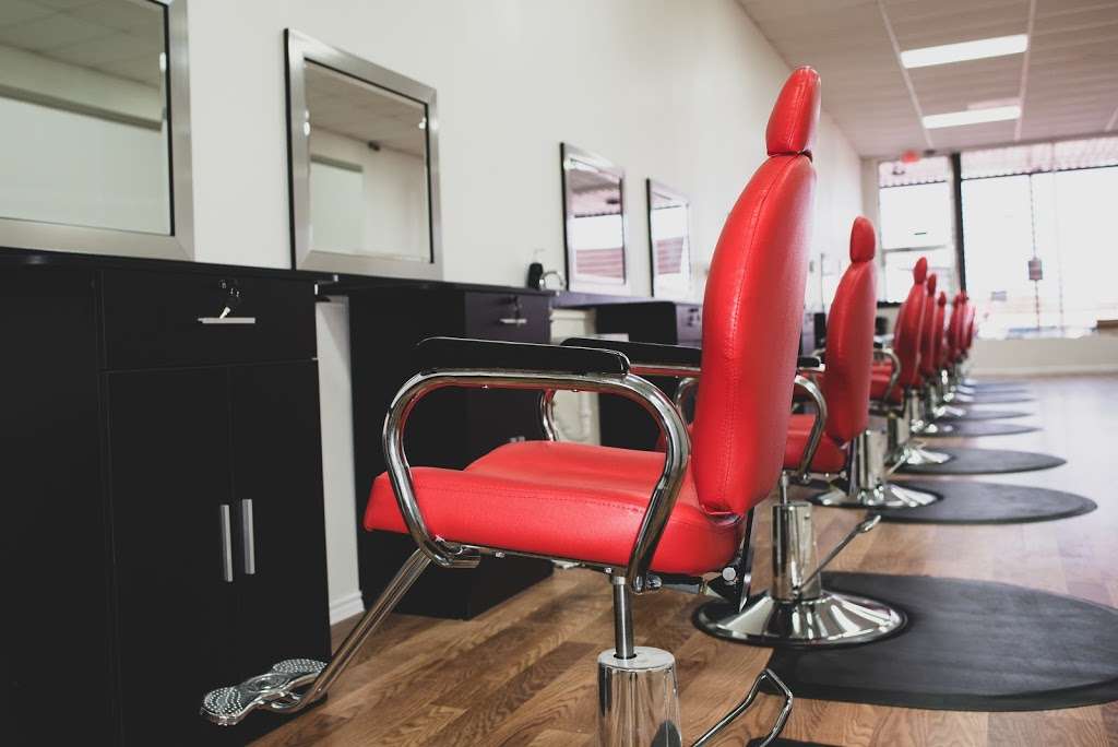 AACTION BARBER AND STYLING COLLEGE | 4460 W Walnut St #124A, Garland, TX 75042 | Phone: (214) 440-2583