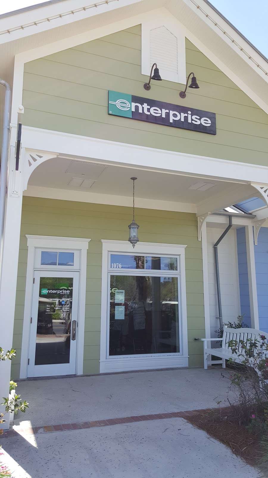 Enterprise Rent-A-Car | 1076 Lake Sumter Landing, The Villages, FL 32162 | Phone: (352) 751-2417