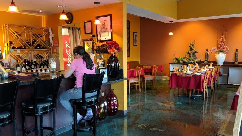 Mea kwan Thai Cuisine | 2326 Proctor Valley Rd, Chula Vista, CA 91914 | Phone: (619) 397-4584