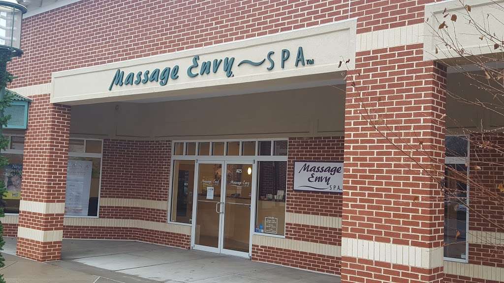 Massage Envy - Clarksville | 6030 Daybreak Center Suite 100, Clarksville, MD 21029, USA | Phone: (410) 531-0711