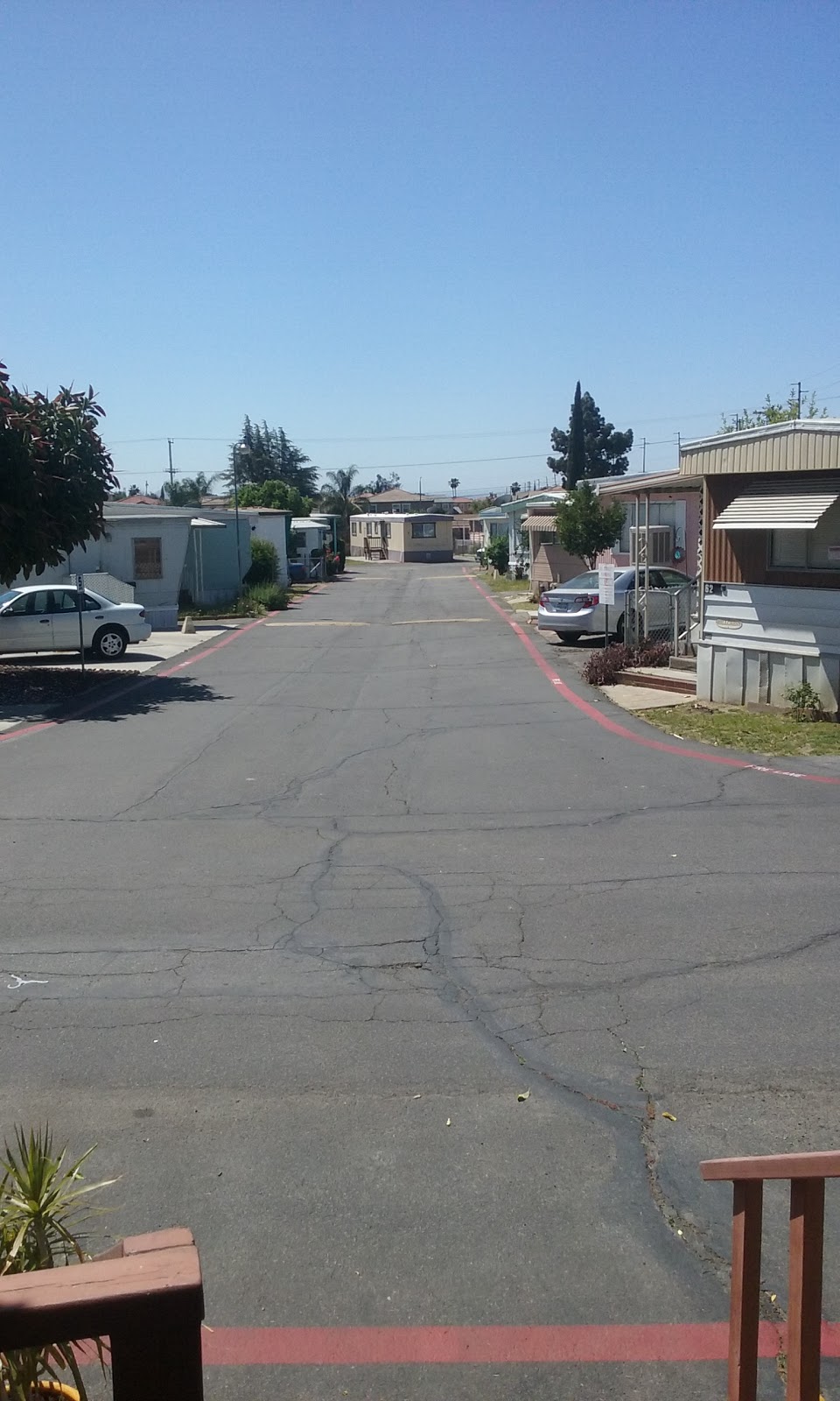 Arrow Lane Mobile Home Park | 2640 W Rialto Ave, San Bernardino, CA 92410, USA | Phone: (909) 885-3432