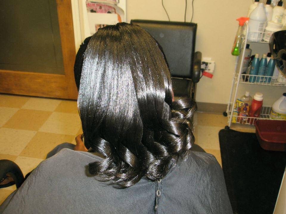 Nu~U Hair Lounge | 3188 Pyrite Cir SW Building B, Atlanta, GA 30331, USA | Phone: (678) 362-8077