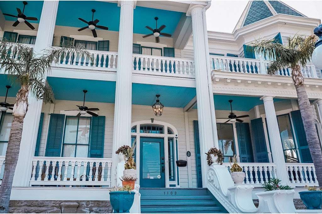 Carr Mansion | 1103 33rd St, Galveston, TX 77550, USA | Phone: (409) 497-4740