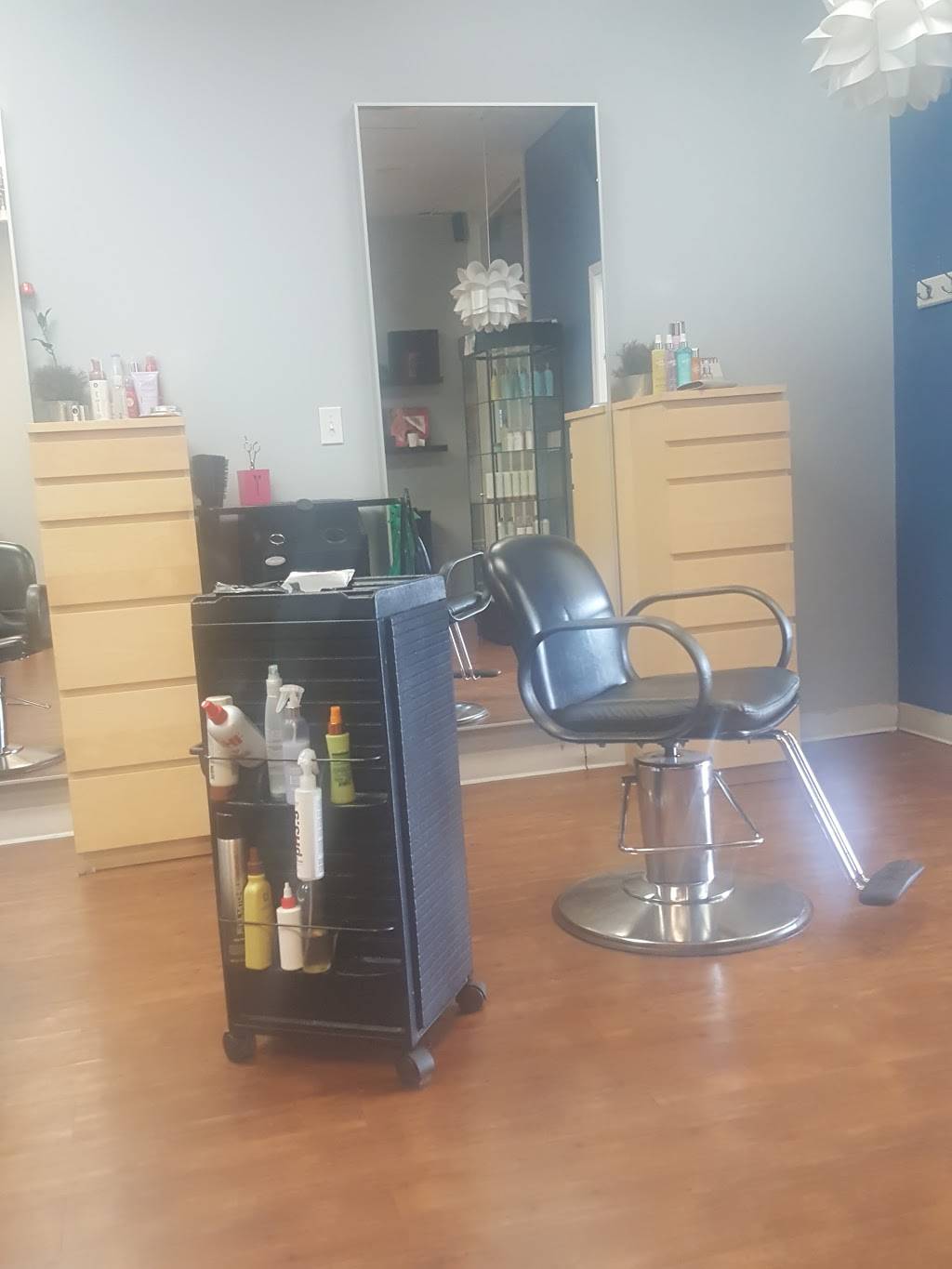 Sol y Luna Hair Salon | 5810 Emporium Square, Columbus, OH 43231 | Phone: (614) 891-4050