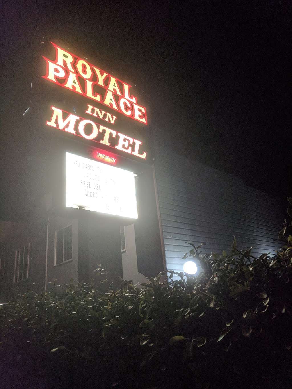 Royal Palace Inn | 2929 Geneva Ave, Daly City, CA 94014, USA | Phone: (415) 468-4550