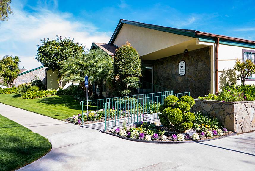 Catered Manor Nursing Center | 4010 N Virginia Rd, Long Beach, CA 90807, USA | Phone: (562) 426-0394