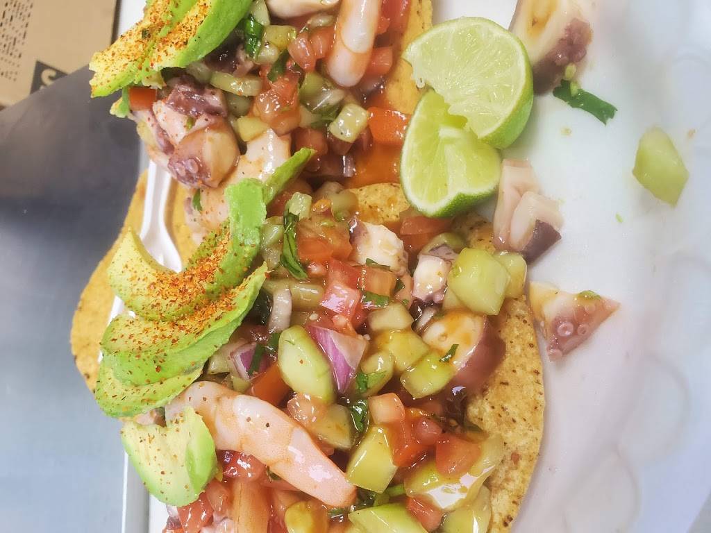 Mariscos Chinola | 1528 E Lindsay St, Stockton, CA 95205, USA | Phone: (209) 898-4394