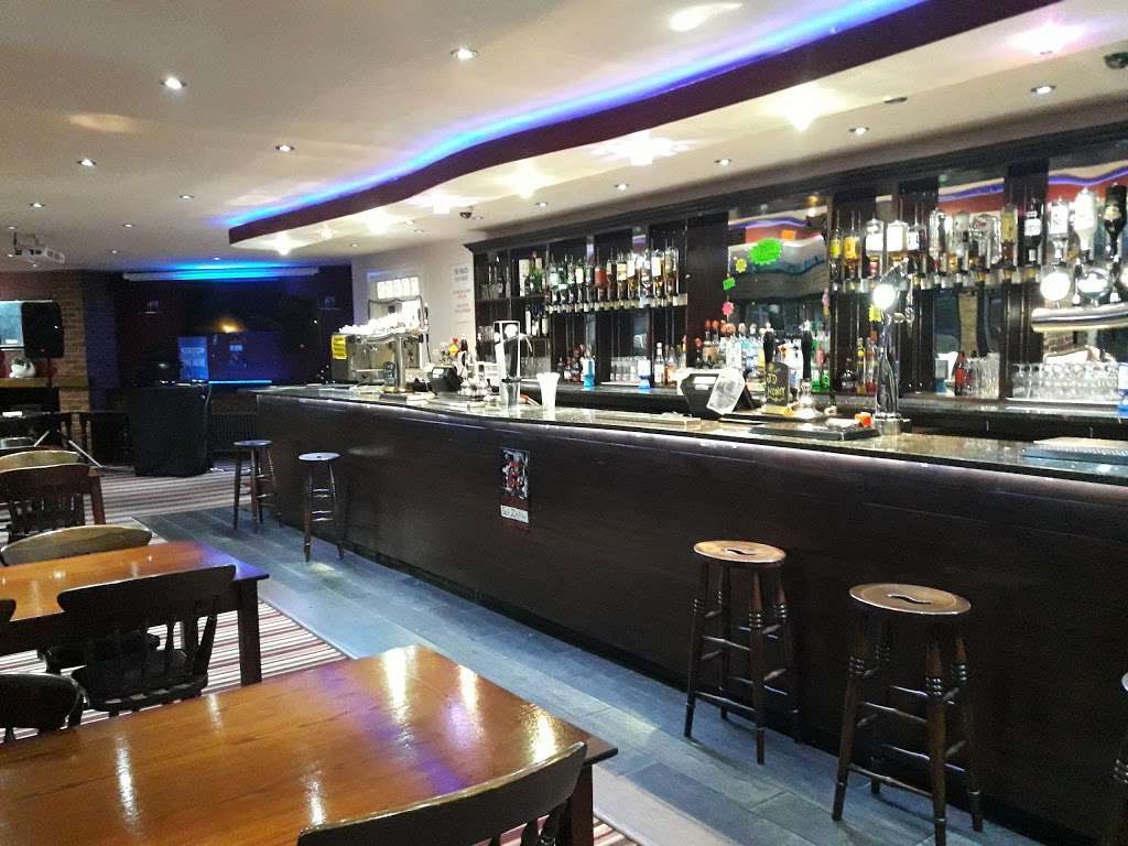 The Graces Bar & Grill | 1-3 Witham Rd, London SE20 7YA, UK | Phone: 020 3417 7273