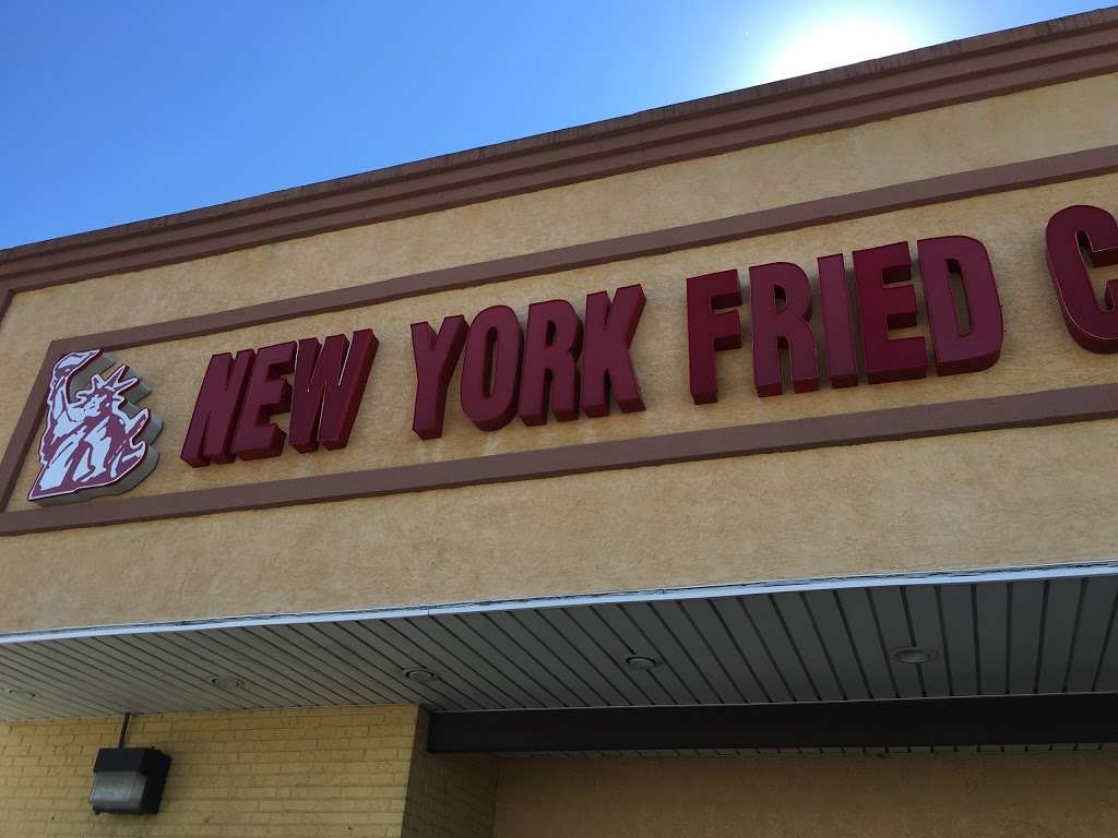 New York Fried Chicken | 3900 N Dupont Hwy, New Castle, DE 19720, USA | Phone: (302) 777-3900