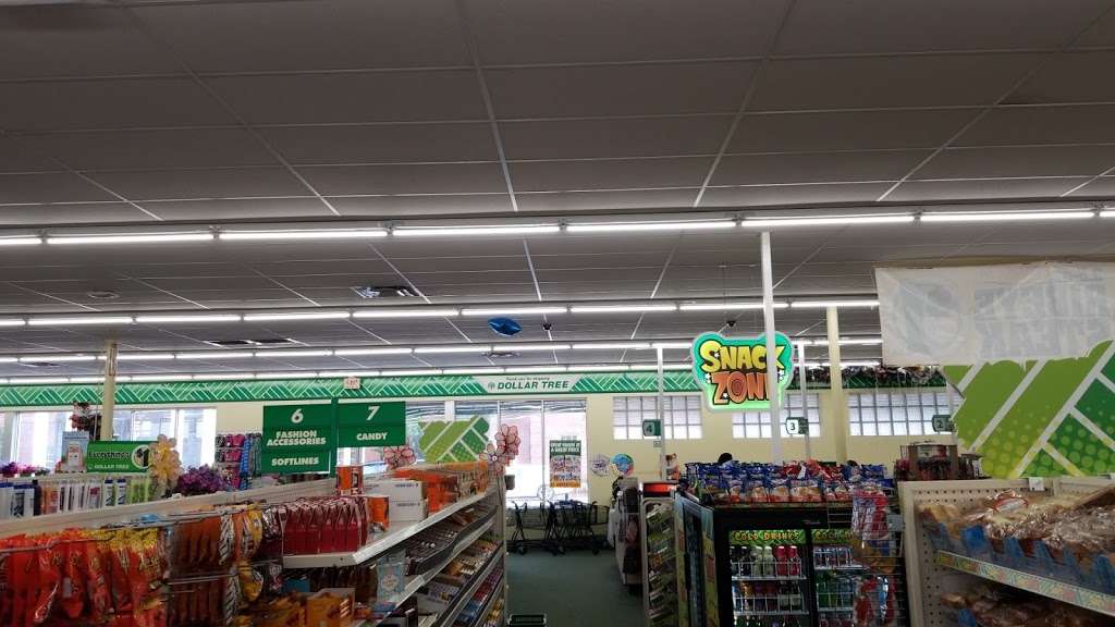 Dollar Tree | 1610 Edgewater Dr, Orlando, FL 32804, USA | Phone: (407) 426-1215