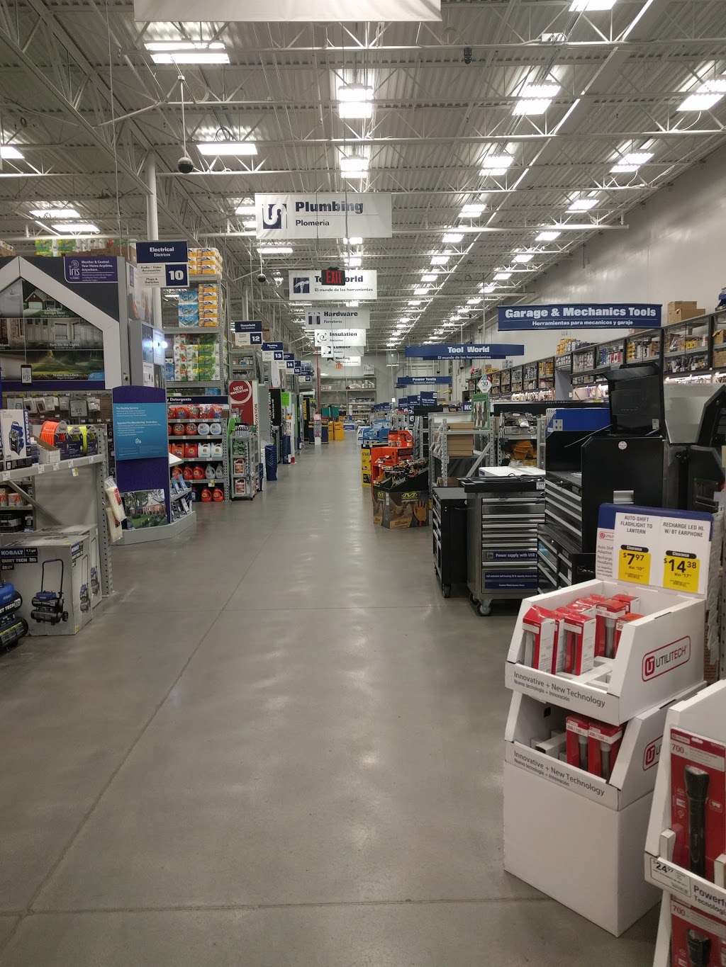 Lowes Home Improvement | 2900 W Chandler Blvd, Chandler, AZ 85224, USA | Phone: (480) 855-0012