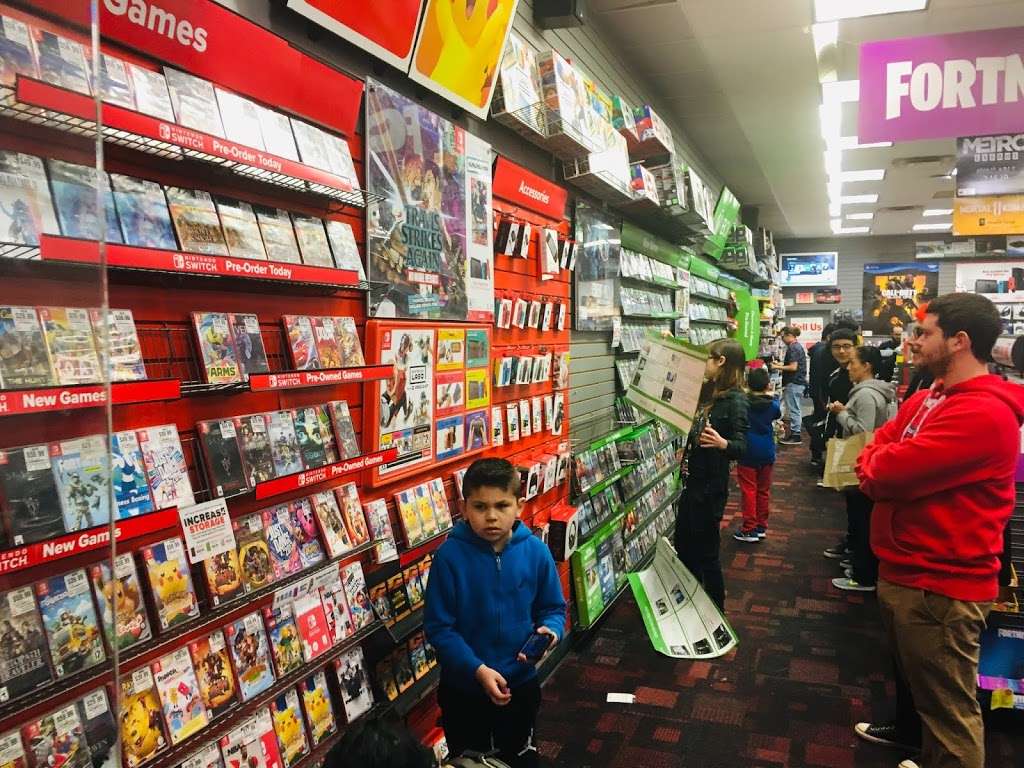 GameStop Prestige | 3000 Grapevine Mills Pkwy, Grapevine, TX 76051, USA | Phone: (972) 874-1619