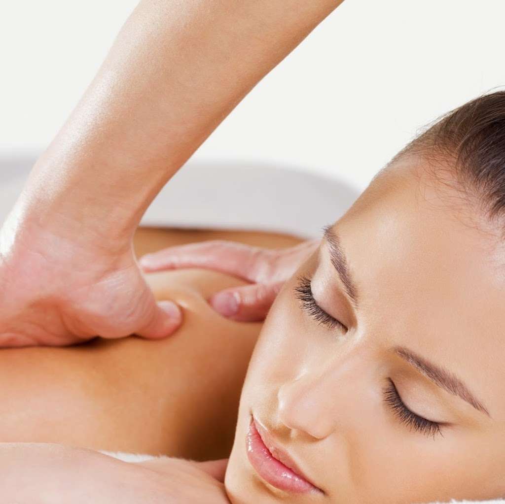 Healing Hands Massage | 1155 Lancaster Ave, Berwyn, PA 19312, USA | Phone: (610) 647-7551