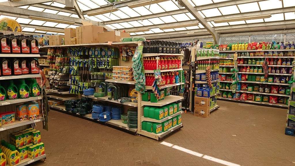 Homebase - Sevenoaks | Sevenoaks Retail Park, Old Otford Rd, Sevenoaks TN14 5EW, UK | Phone: 0345 640 7119