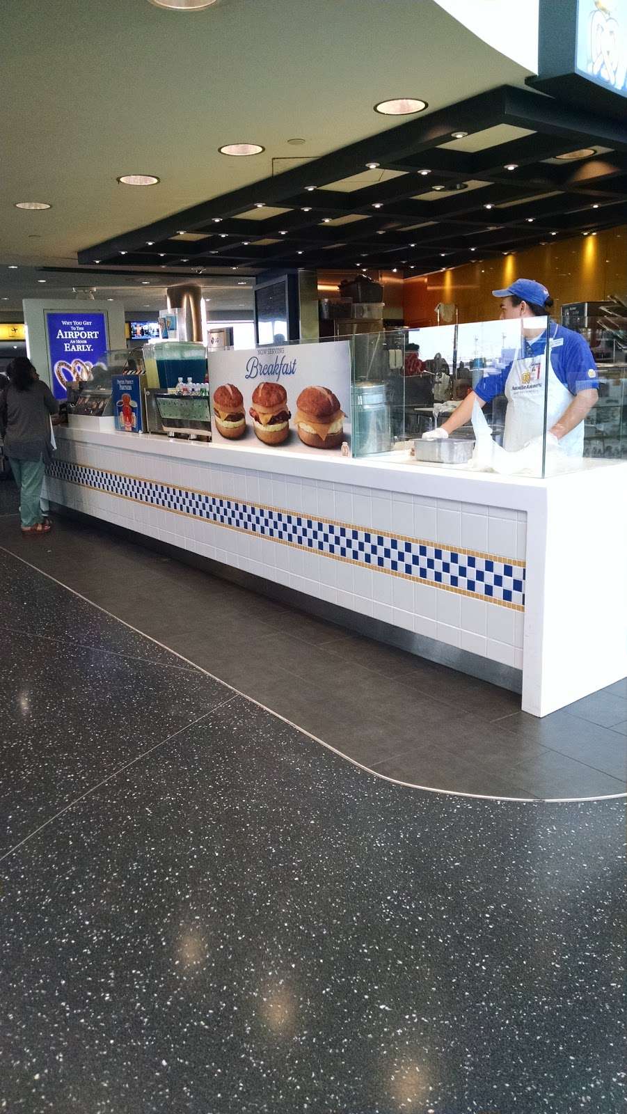 Auntie Annes Pretzels | Newark Liberty International Airport (EWR), Terminal A, Newark, NJ 07114