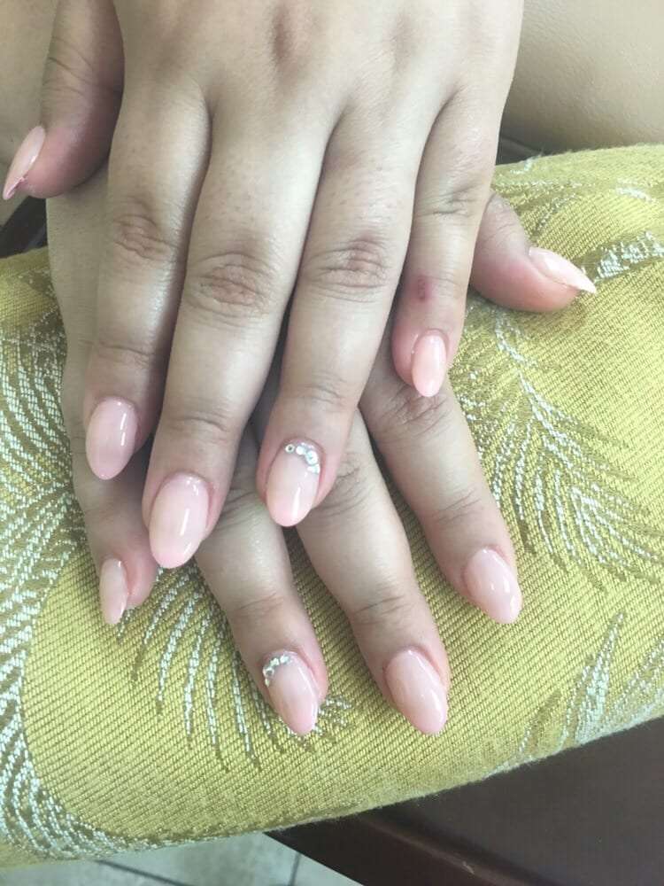 Lovely Nails & Waxing | 10416 Whittier Blvd, Whittier, CA 90606, USA | Phone: (562) 699-7042