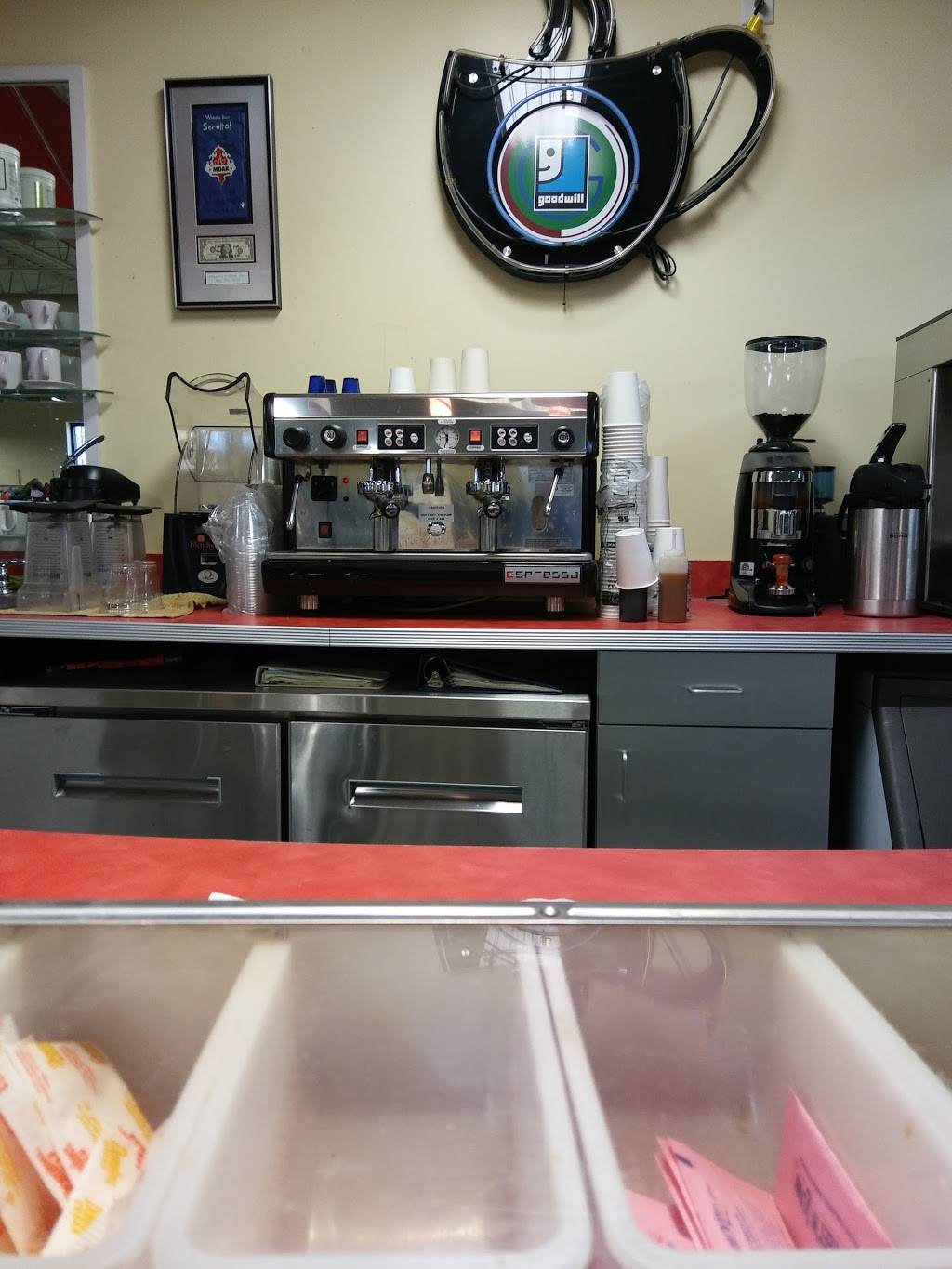 Triad Goodwill Store & Donation Center | 5301 Samet Dr, High Point, NC 27265, USA | Phone: (336) 882-3772