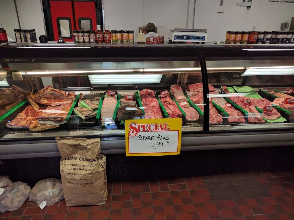 Steves Meat Market | 32685 Lexington Ave, De Soto, KS 66018, USA | Phone: (913) 583-1390