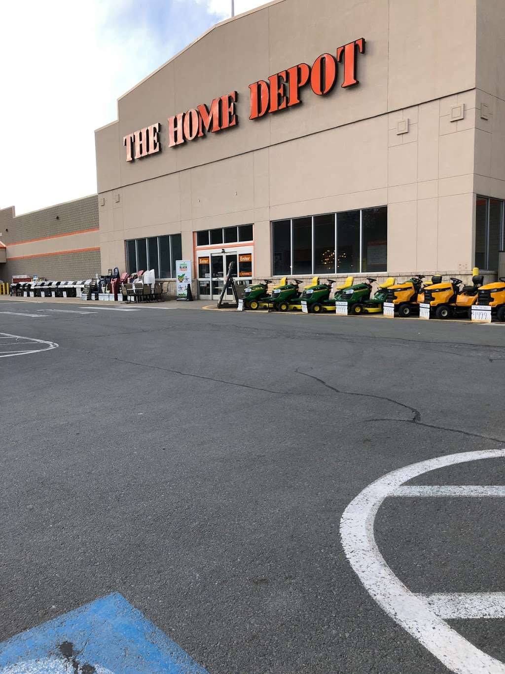 The Home Depot | 721 Old Willow Ave, Honesdale, PA 18431, USA | Phone: (570) 253-3148