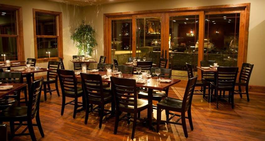 Rodes Fireside Restaurant & Tavern | 533 Kings Hwy, Swedesboro, NJ 08085, USA | Phone: (856) 467-2700