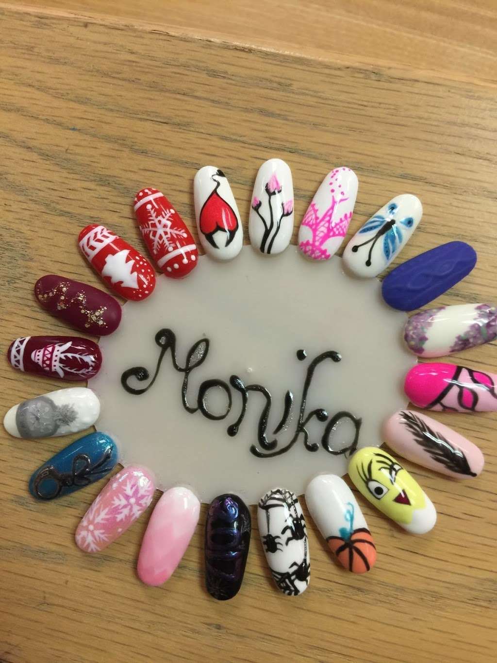 The Nail Inn & School of Cosmetology | 47 Stephen St, Lemont, IL 60439, USA | Phone: (630) 243-0387