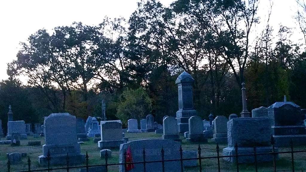 Union Cemetery | Routes 59 and, CT-136, Easton, CT 06612, USA | Phone: (203) 375-4932