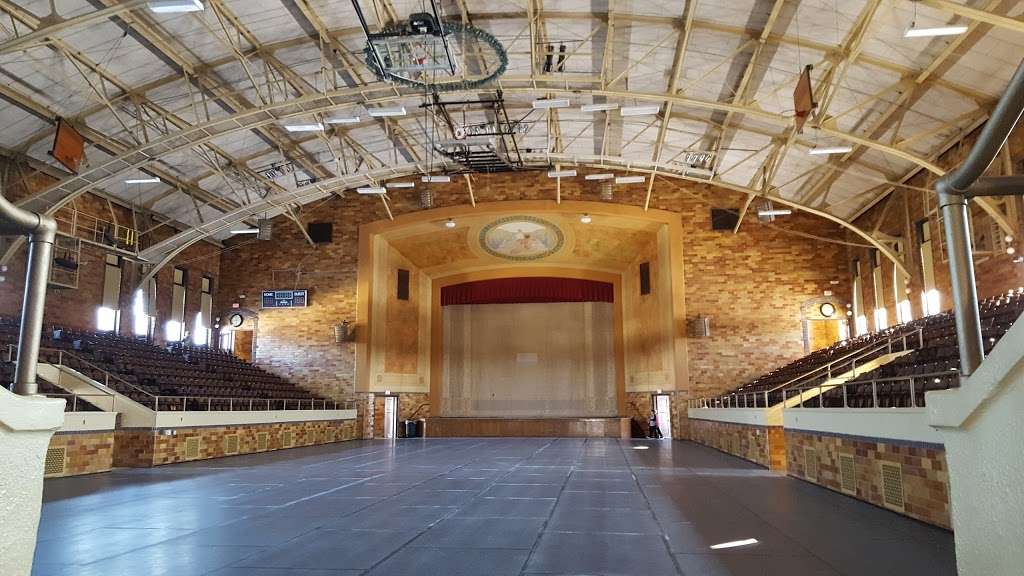 La Porte Civic Auditorium 1001 Ridge St, La Porte, IN 46350, USA