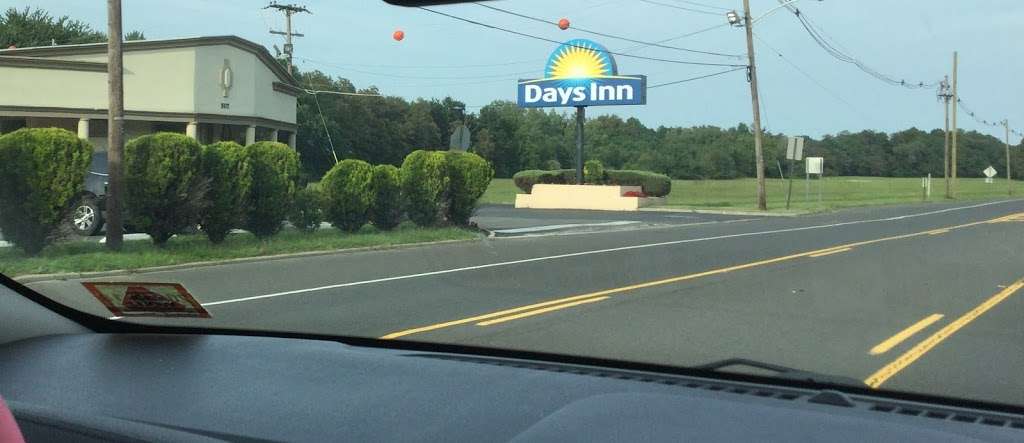 Days Inn by Wyndham Wrightstown | 507 E Main St, Wrightstown, NJ 08562, USA | Phone: (609) 723-6900