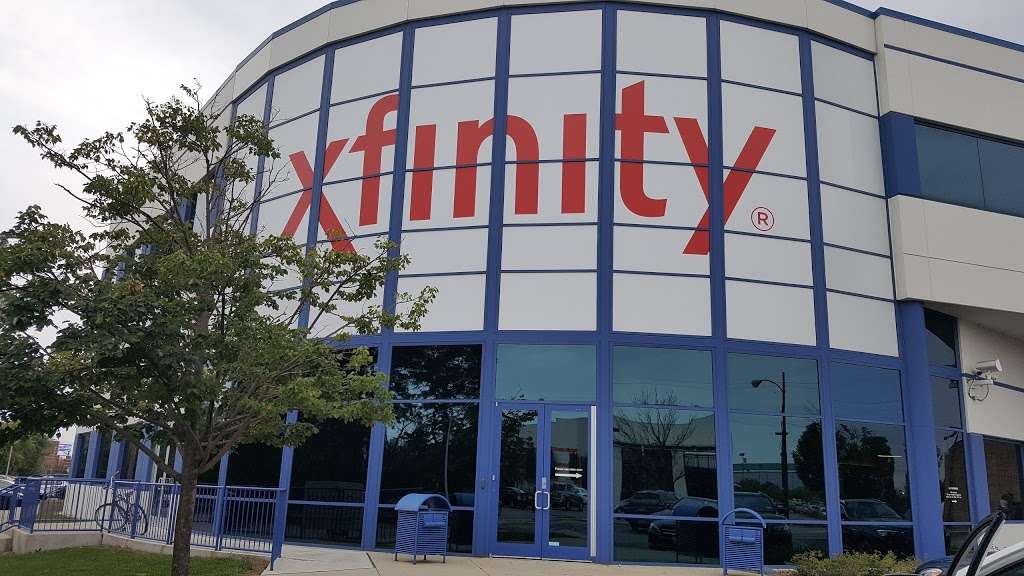 Xfinity Store by Comcast | 1255 W North Ave, Chicago, IL 60642, USA | Phone: (800) 934-6489