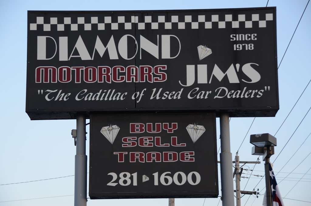 Diamond Jims Motor Cars LLC | 5265 S 27th St, Milwaukee, WI 53221, USA | Phone: (414) 281-1600