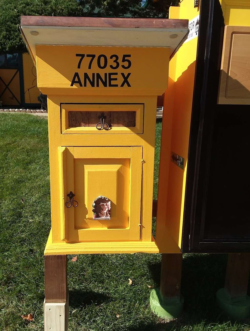Vickis Little Free Library | 2959 W 134th Pl, Broomfield, CO 80020, USA